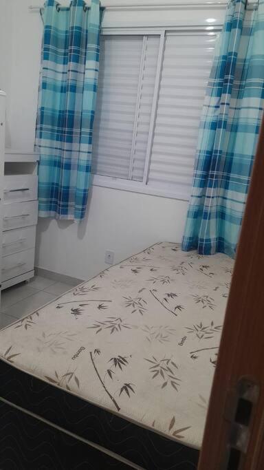 Apto Em Ubatuba Divisa Com A Praia De Itagua E Facil Acesso As Praias Fica Ao Lado Do Atacado Tenda Da Rodovia Rio Santos Exterior photo